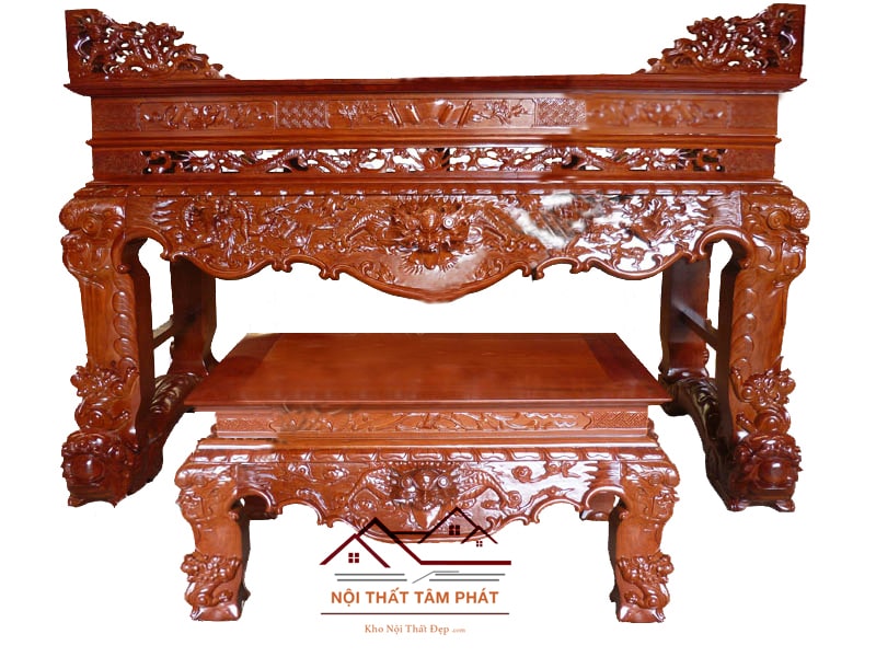 Sập thờ gỗ Gụ cao cấp mẫu STG011 Sập thờ gỗ Gụ cao cấp mẫu STG011 Tâm Phát mang đường nét cổ kính, đục hình tứ linh tôn đường nét sắc sảo, làm bằng 100% gỗ Gụ cao cấp, chất lượng.